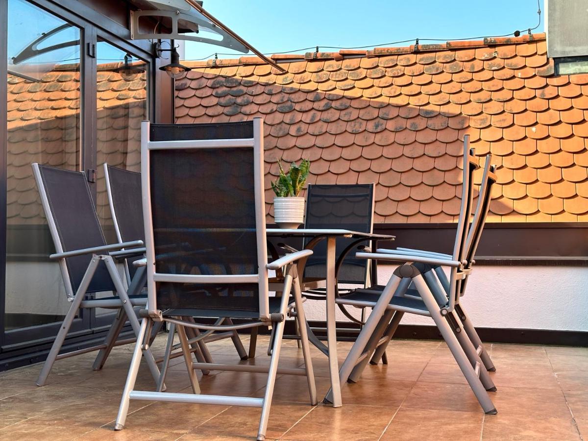 להר Amao-Green I 90Qm I Penthouse Maisonette Mit Rooftop I City Center I King-Size Betten מראה חיצוני תמונה