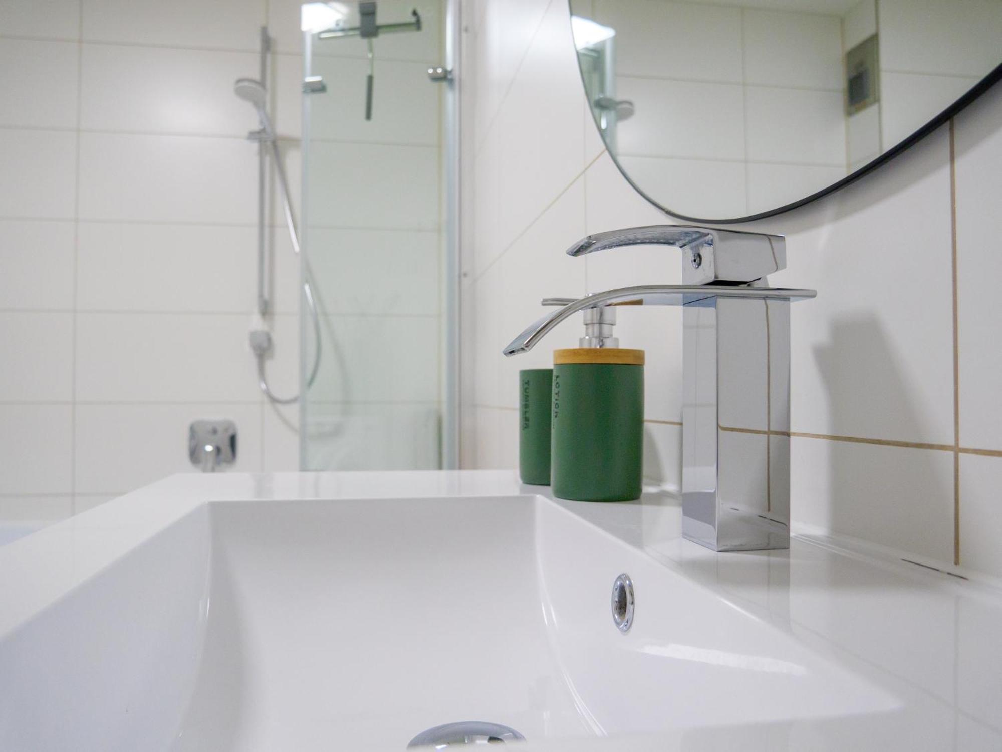 להר Amao-Green I 90Qm I Penthouse Maisonette Mit Rooftop I City Center I King-Size Betten מראה חיצוני תמונה